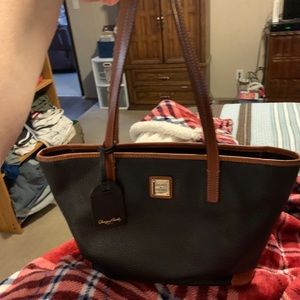 Dooney & Bourke pebble leather bag navy